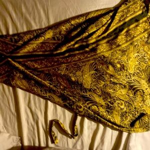 Silk dress s/m . Made well , slit down the back